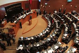 Avala Senado que el Gobierno Federal pague nómina de los maestros.
