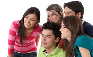 Alumnos de prepa y universidad enseñarán inglés y computación en primarias