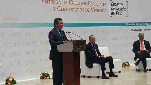 CNTE no piensa en la educación de los niños: Díaz de la Torre