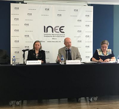Sólo 170 mil maestros evaluados de 1.2 millones; INEE responsabiliza a la SEP