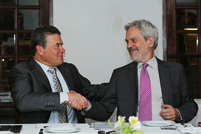 Presume SNTE acuerdos internacionales en beneficio de los maestros
