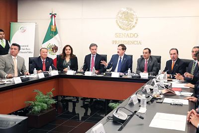 Senadores le dan con todo a Nuño por fallas en educación