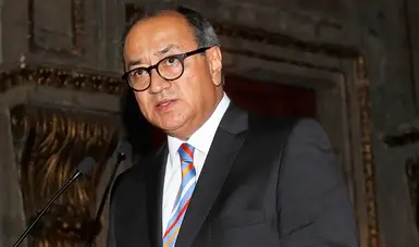 Se lanza Otto Granados contra AMLO y lo llama “orate”
