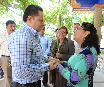 Funcionarios de la Secretaría de Educación pueden hacer precampaña sin pedir licencia