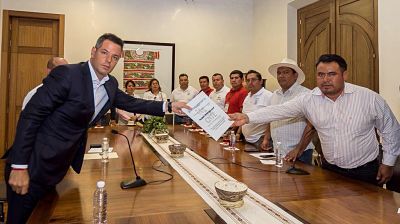 Emplaza CNTE a Gobierno de Oaxaca a que cancele reforma educativa.