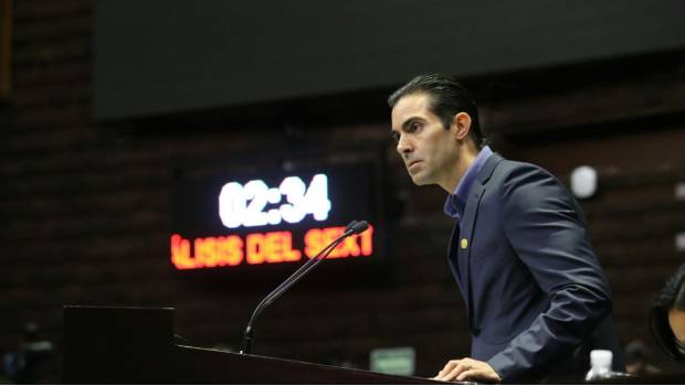 Gasto para promover Reforma Educativa hubiera servido para atender escuelas: Ernesto D’Alessio.