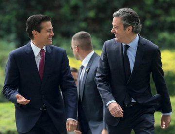 Así agradeció Aurelio Nuño a EPN la oportunidad de “servir a la República”.