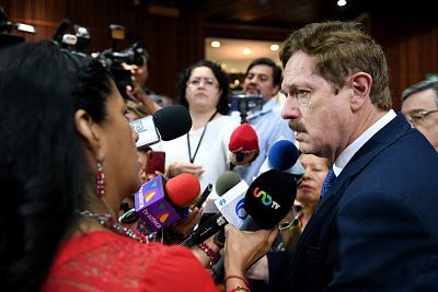 Exigirá PAN protocolo de actuación para evitar bloqueos de la CNTE; “aplicar la ley no es represión”, dice Romero Hicks.