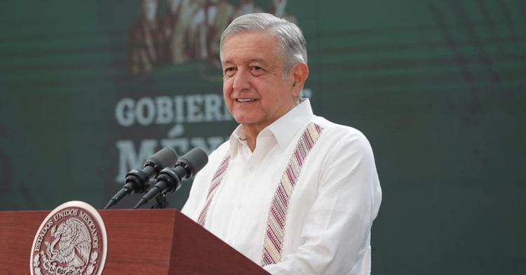 Truena AMLO contra la CNDH por estancias infantiles.