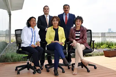 Nace la Comisión Nacional para la Mejora Continua de la Educación.