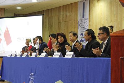 Estrecha IPN lazos de cooperación con Universidades de China.