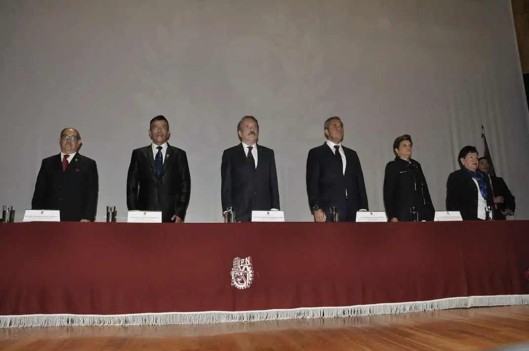 Se consolidan vocacionales del IPN como pilar de la educación media superior.