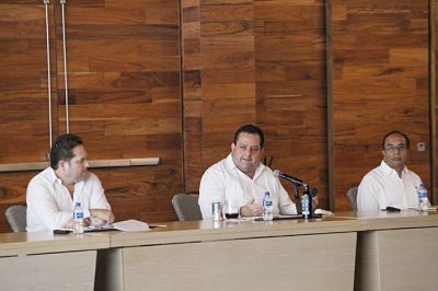 Baja California Sur suspende el ciclo escolar.