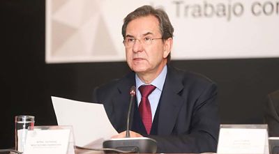 Sindicatos magisteriales no participan en la asignación de plazas, asegura Esteban Moctezuma.