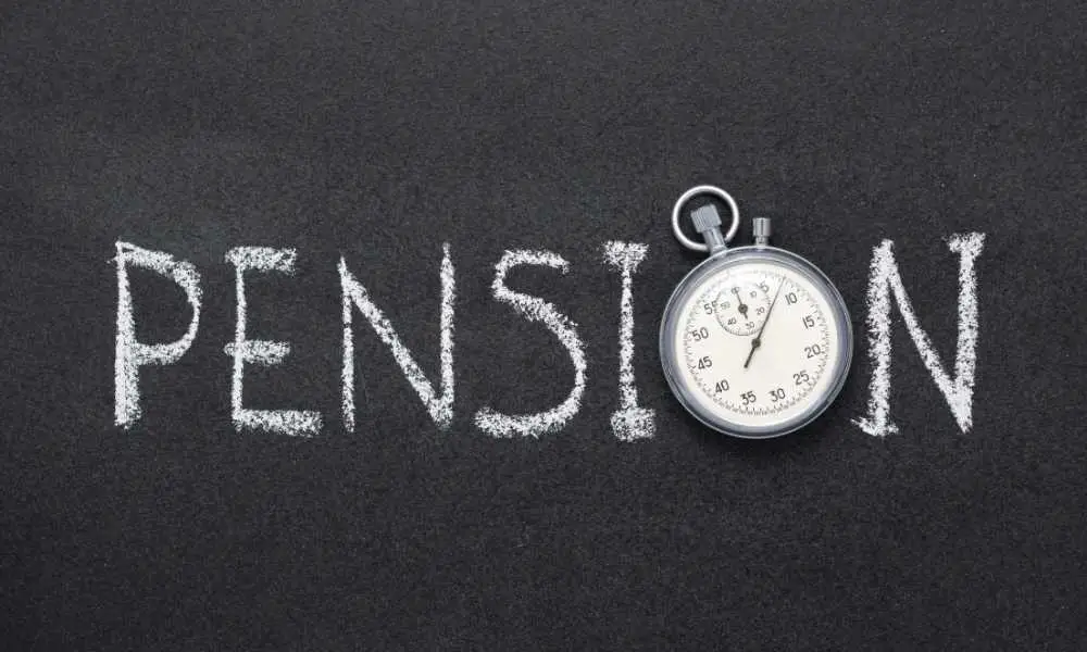 Maestros por México acusa traición a trabajadores del Estado por pensiones en UMAs