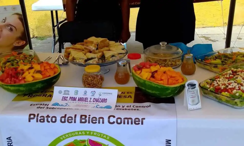 Cooperativas escolares deberán fomentar la alimentación saludable