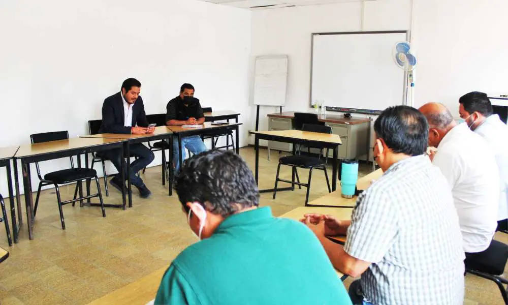 Proponen que maestros en funciones directivas sin nombramiento participen en el proceso de promoción