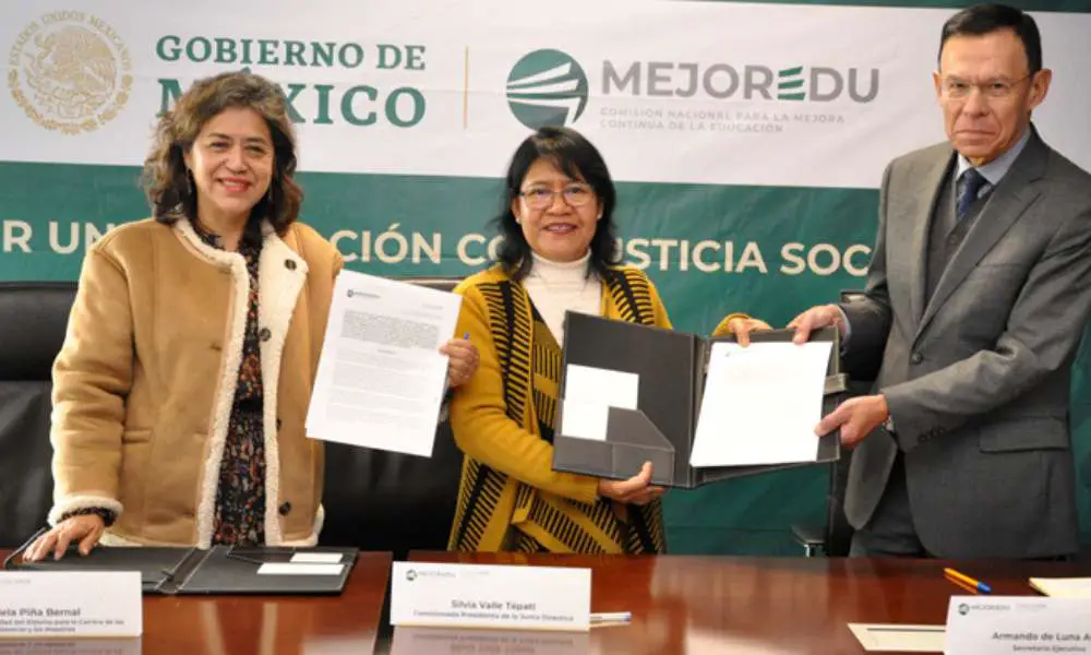 Usicamm y Mejoredu suscriben acuerdo para fortalecer la capacitación y actualización del Magisterio