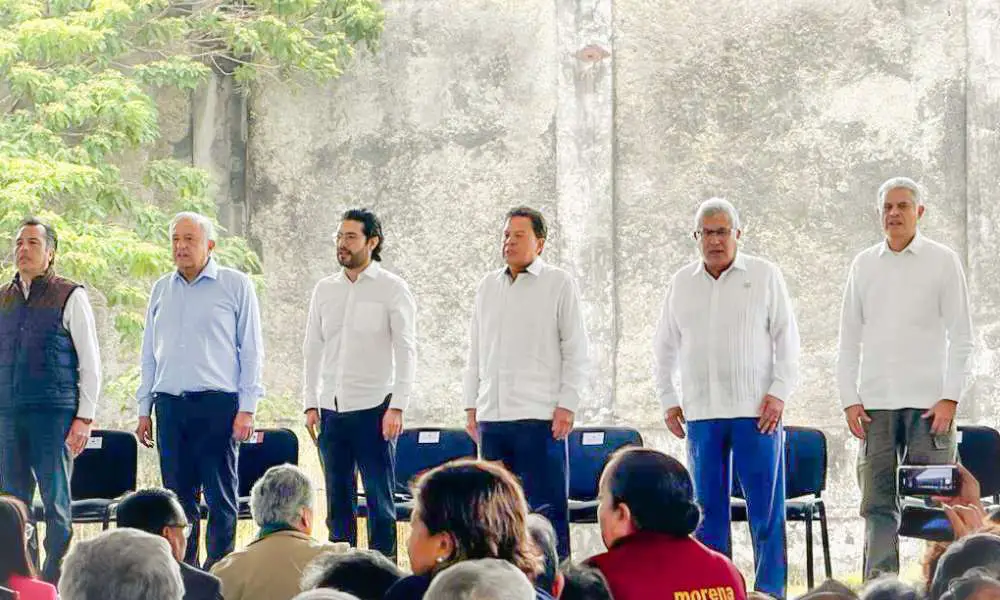 SNTE celebra el anuncio de AMLO para revisar Ley de Pensiones