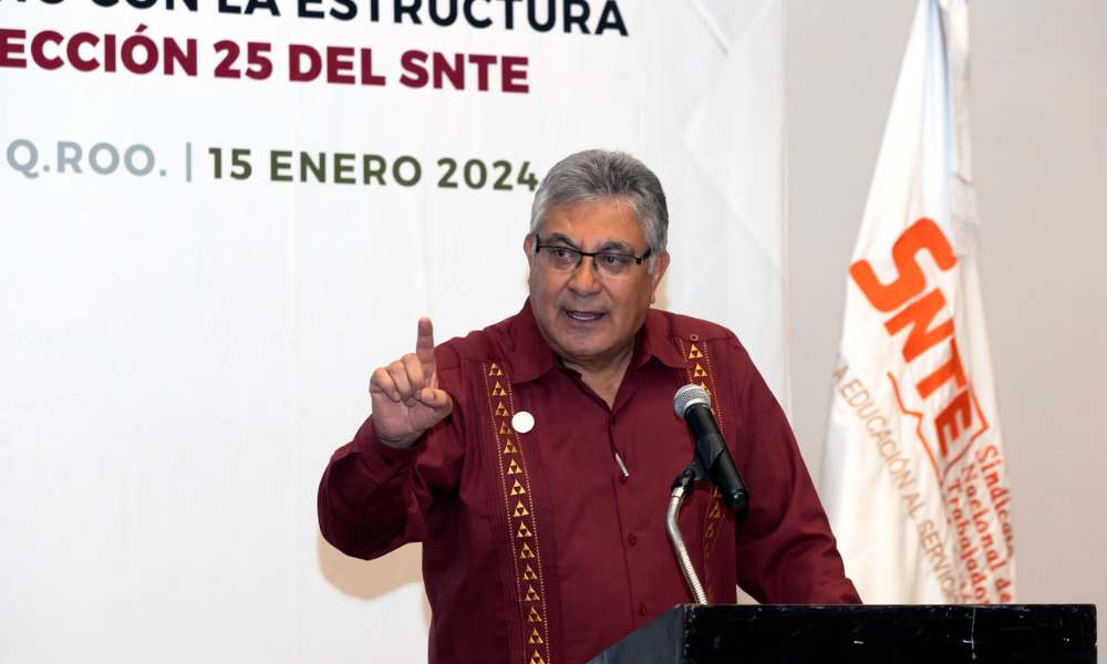 Ve SNTE necesario dotar de equipos de cómputo a maestros de todo el país