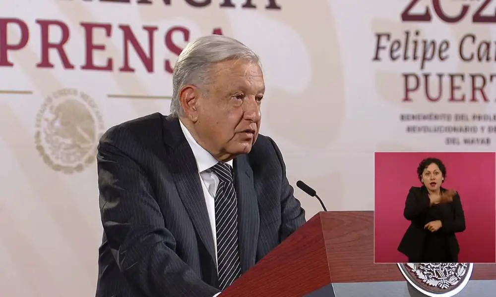 AMLO anuncia incremento salarial 2024 para maestros. ¡Aquí la información!