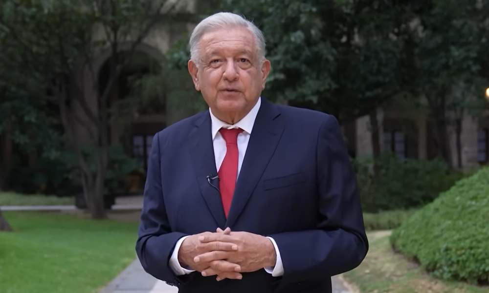 Video | Se despide AMLO de maestras y maestros. ¡Esto dijo!